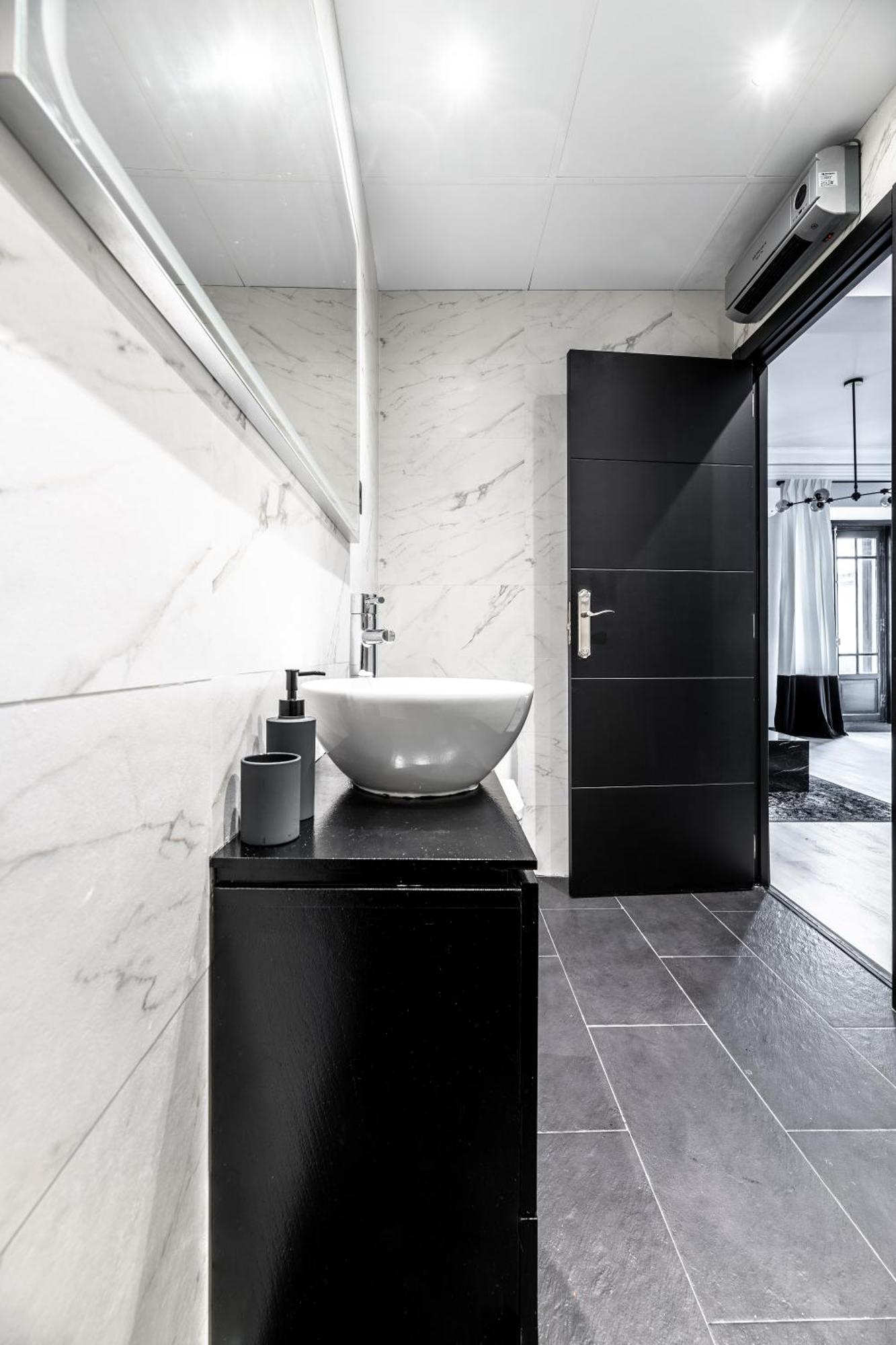 Gran Via Suite, By Presidence Rentals Madrid Eksteriør bilde